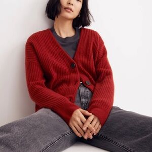 Madewell Cameron Wool Ribbed Cardigan Sweater Coziest Yarn wild cranberry Sz S